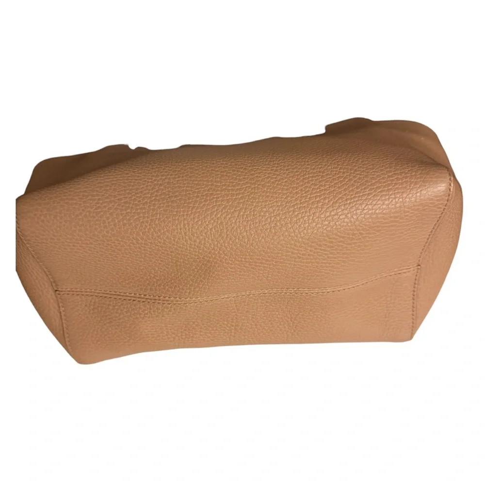 Gucci Swing tote bag in beige/tan pebbled leather EUC - Picture 3 of 7